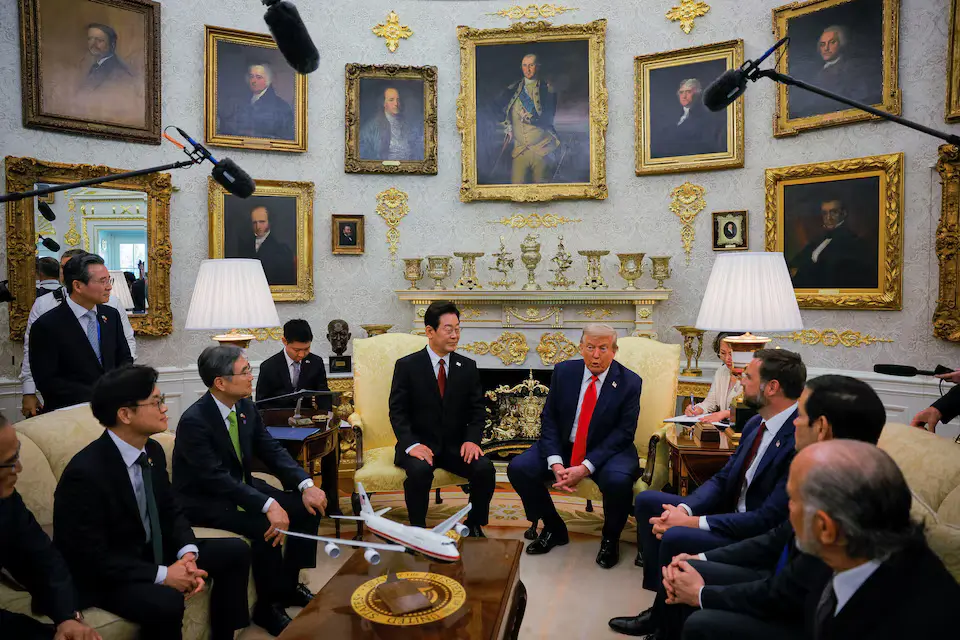 Trump Looks to Reopen Talks With Kim Jong Un