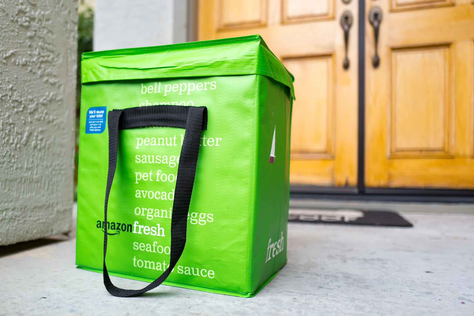 Amazon Brings Same-Day Fresh Grocery Delivery to 1,000 U.S. Cities