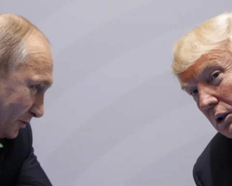 Putin Backs Trump on Ukraine Talks as Alaska Summit Approaches