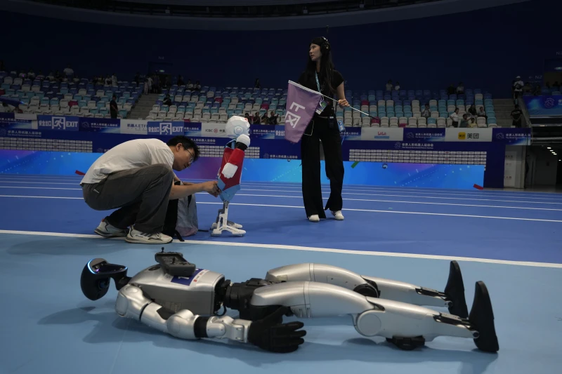 Beijing Hosts World Humanoid Robot Games