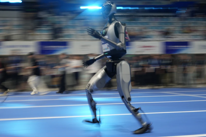 Beijing Hosts World Humanoid Robot Games