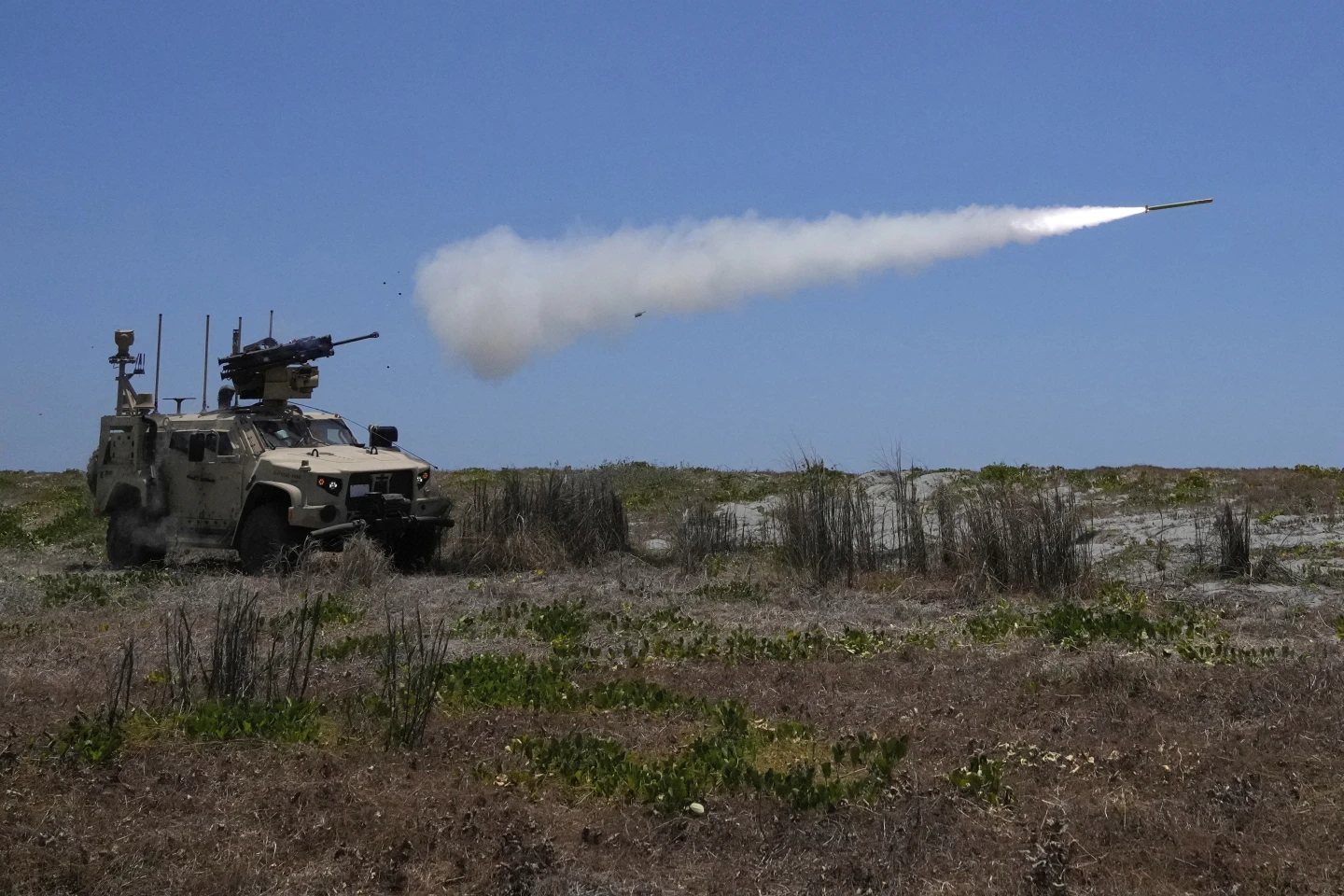U.S. and Philippines Push Ahead with Missile Deal as China Tensions Grow