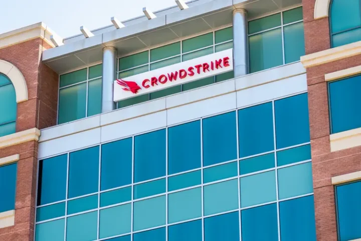 CrowdStrike Shares Drop After Soft Forecast Despite Strong Quarter